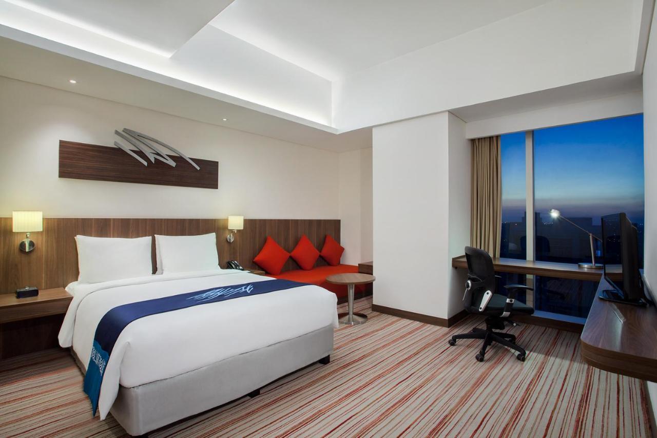 Holiday Inn Express Jakarta Pluit Citygate By Ihg Dış mekan fotoğraf