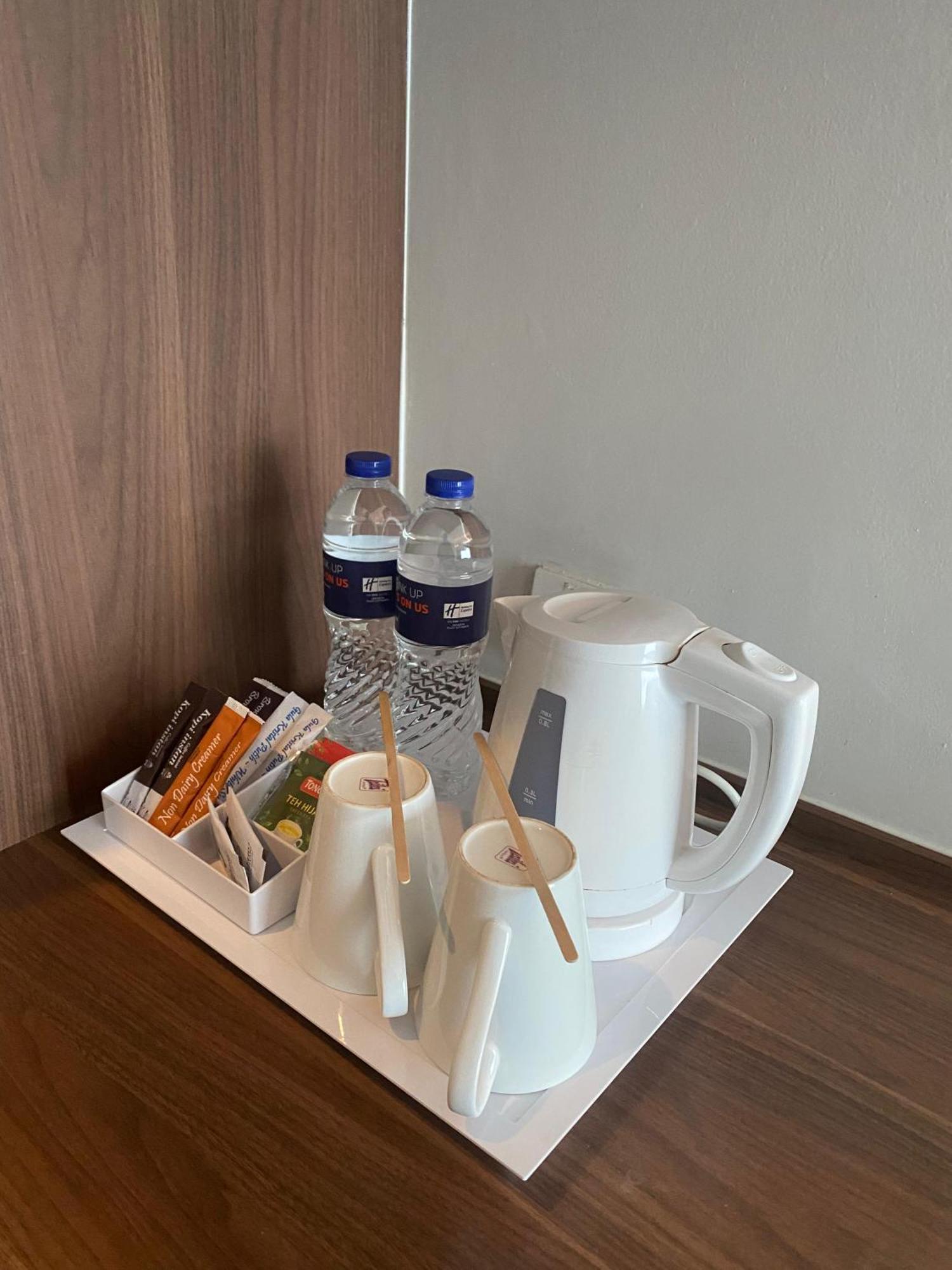 Holiday Inn Express Jakarta Pluit Citygate By Ihg Dış mekan fotoğraf